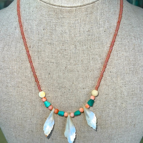 Artisian Handmade Mother of Pearl Carved Leaf Necklace - Picture 1 of 6